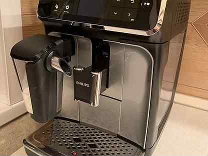 Кофемашина Philips Series 4300 LatteGo