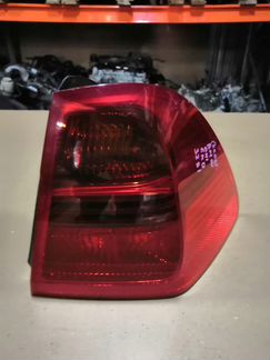 Фонарь BMW 3-Series правый E90