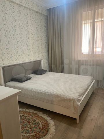 2-к. квартира, 60 м², 4/11 эт.