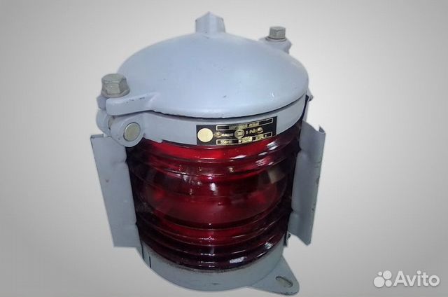 Фонарь бортовой левый (выс.22 см, d18 см)