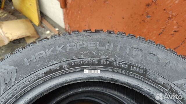 Nokian Tyres Hakkapeliitta 8 215/60 R16