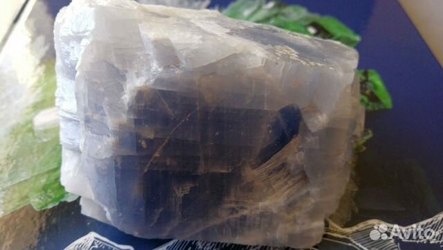 Кальцит голубой