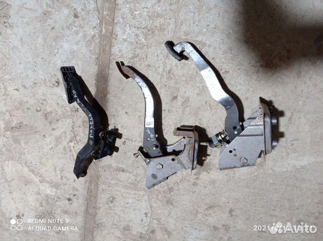 Педали Хендай элантра XD