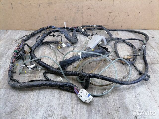 Проводка коса салонная правая Infiniti Fx35 S50