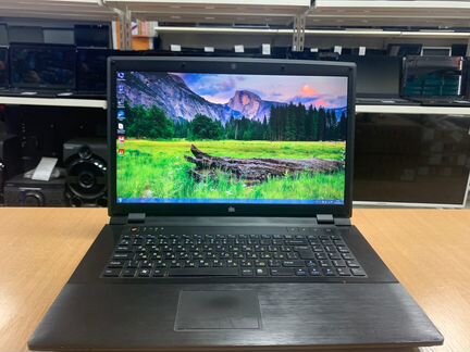 DNS/i7 2670/8GB/GT555/620GB/17.3 IPS Full HD