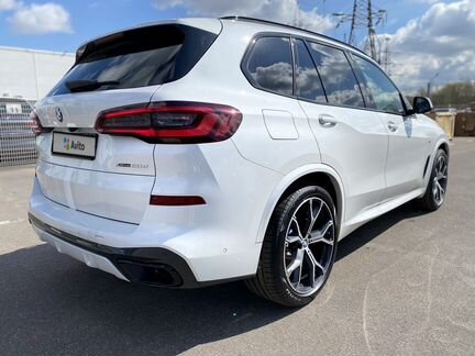 BMW X5 3.0 AT, 2022