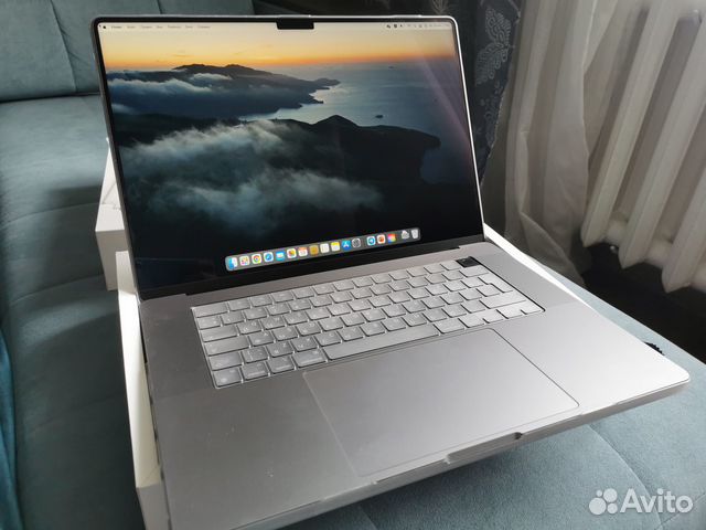 MacBook Pro 16