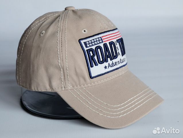 Классическая бейсболка 