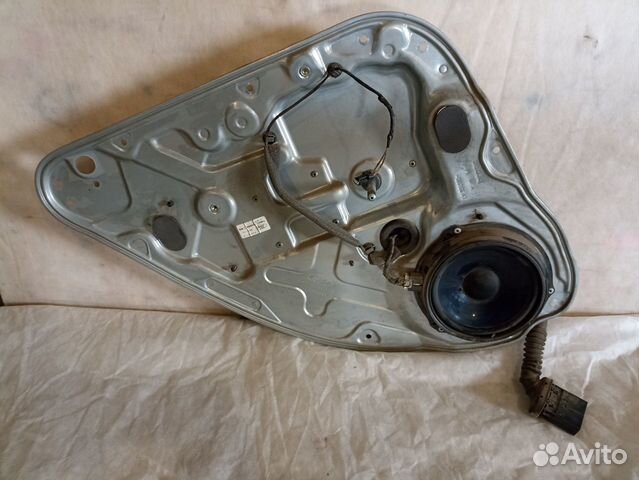 Ford Focus 2 Стеклоподъемник задний левый