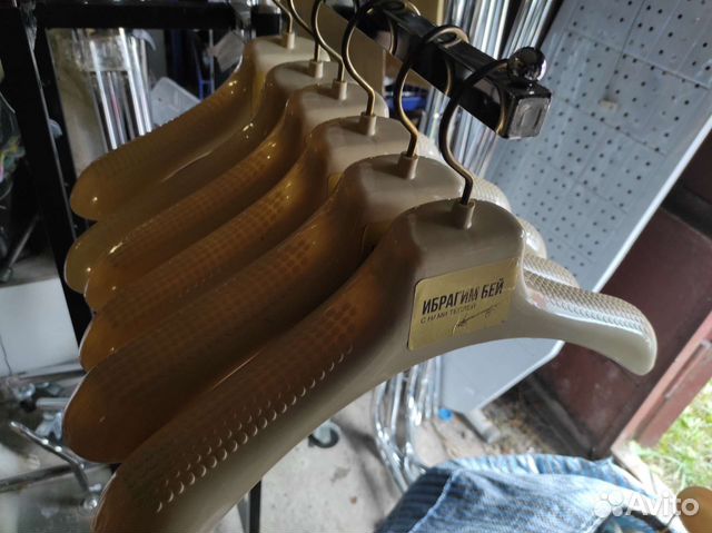 Вешалки плечики