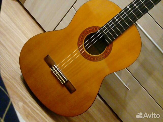 Yamaha C40 классическая гитара с чехлом