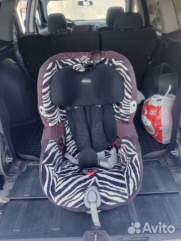 Детское автокресло romer trifix smart zebra 9-18