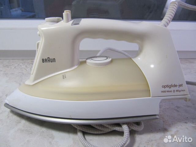 Утюг Braun 1400 Вт