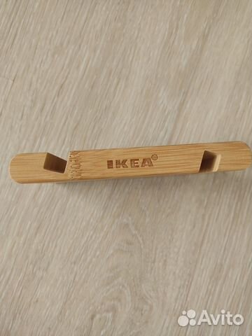 Подставка Икеа из бамбука для телефона и планшета