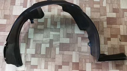 Подкрылок передний правый Kia Spectra