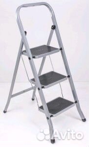 Стремянка 3 ступени