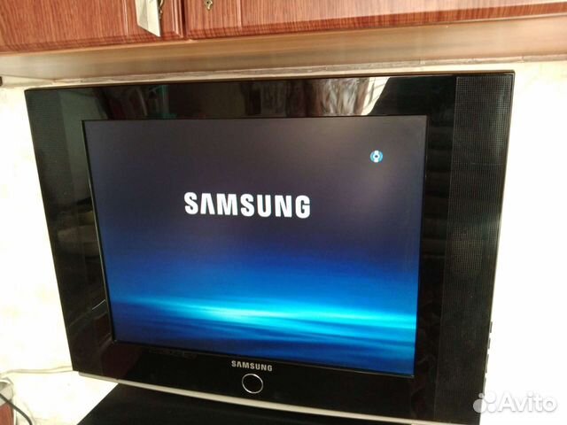 Samsung ЖК телевизор и DVD проигрыватель