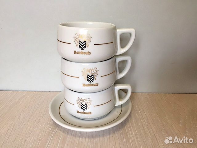 Чашки бокалы чайник сервиз