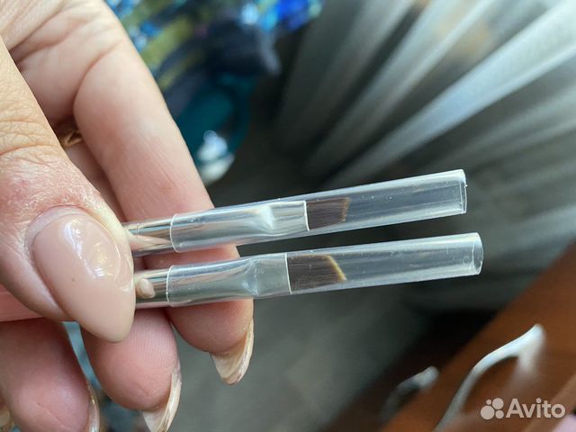 Кисть для бровей