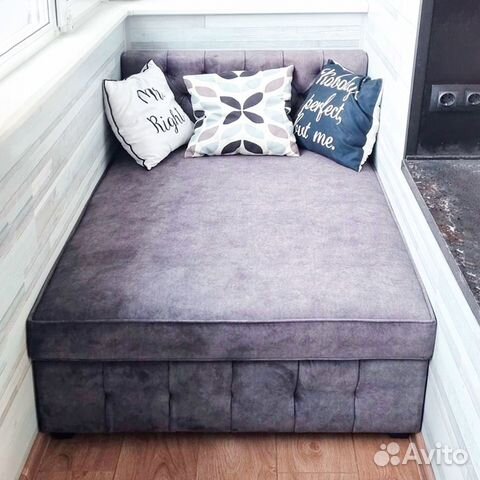 Маленький раскладной диван на балкон со спальным местом
