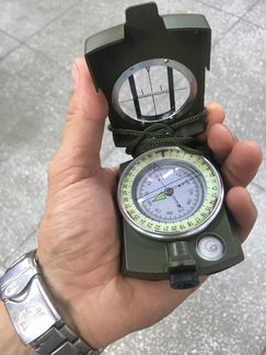 Компас Жидкостный