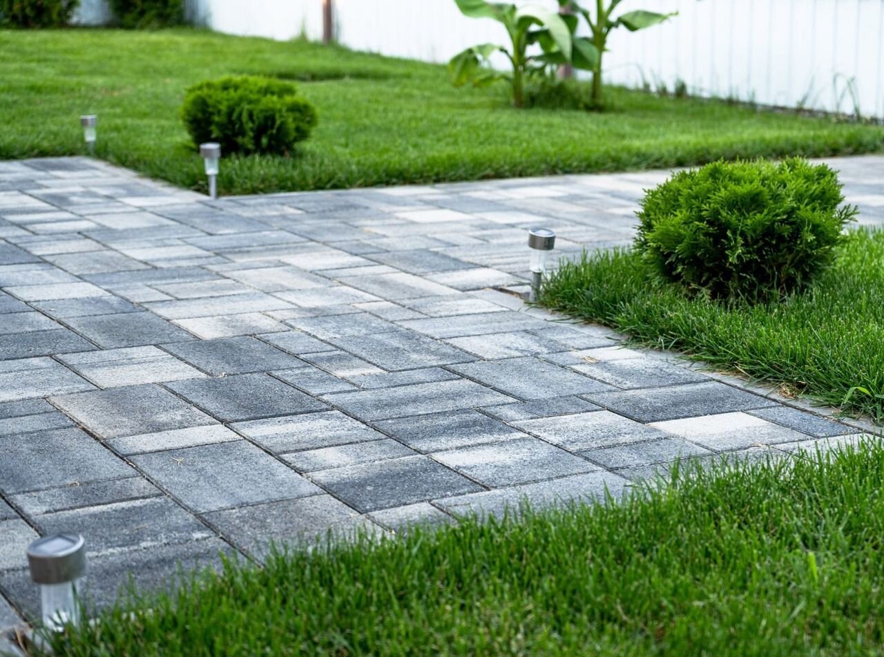 Изготовление сухопрессованной тротуарной плитки