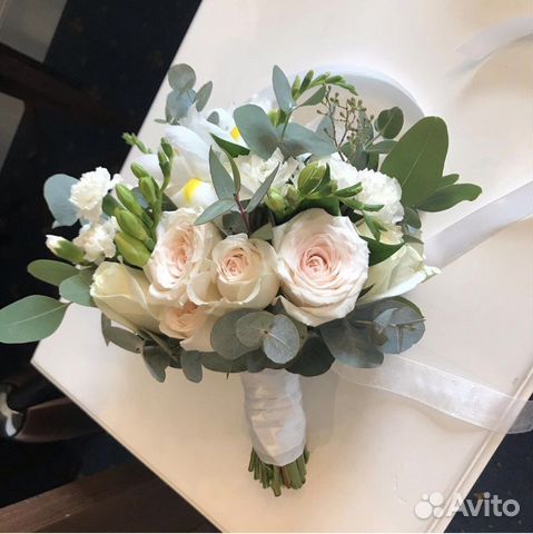 Свадебный букет невесты флорист из живых цветов