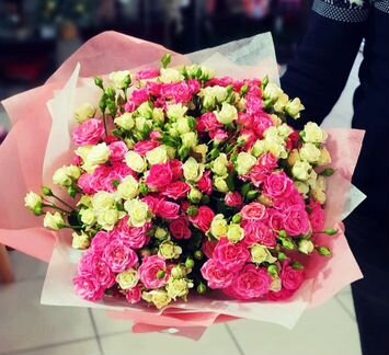 Букеты из Кустовых Роз