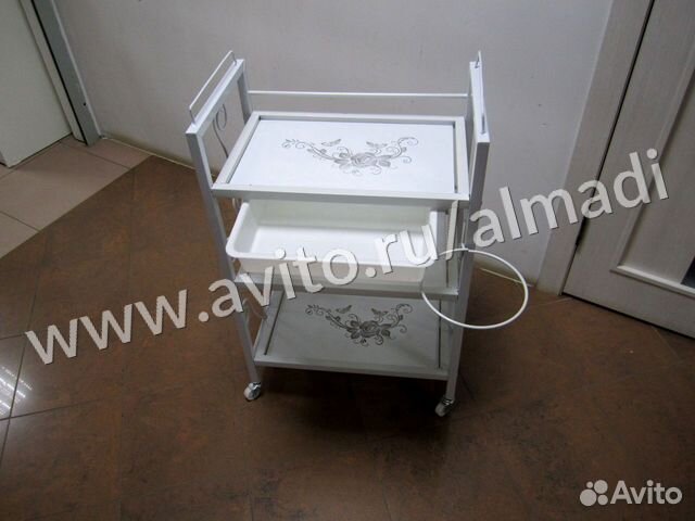 Этажерка металл стекло