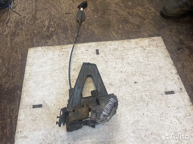 Замок двери задний правый Ford fusion