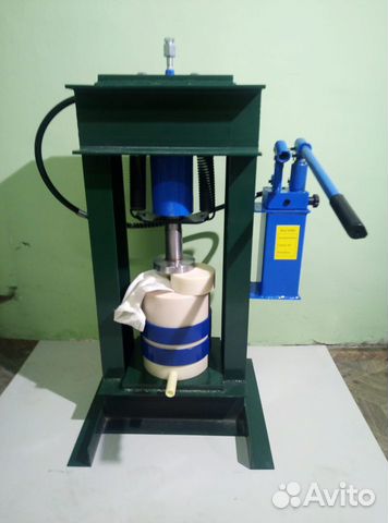 Маслопресс холодного отжима 1-5л