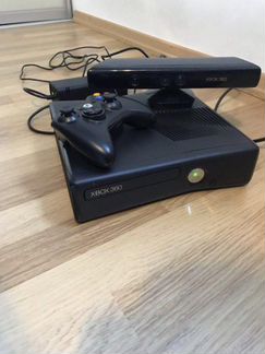 Xbox 360 Slim + Kinect + 80 игр