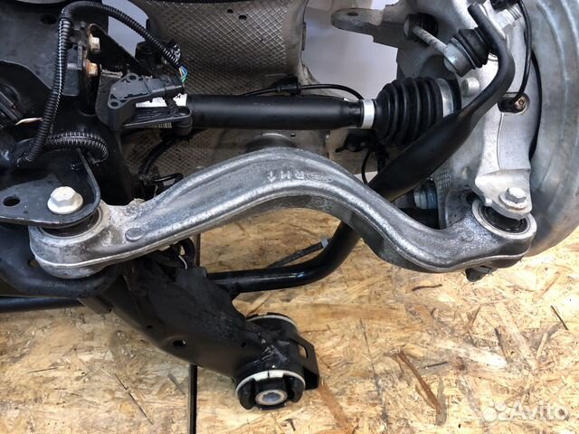 Рычаг задний верхний Range Rover Evoque L551 2020