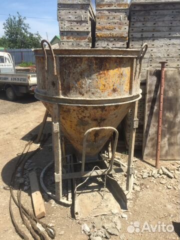 Бадья-рюмка 1 м3