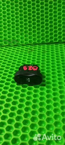 Кнопка стеклоподъемника Nissan Almera (G15) III (2