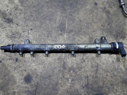 Топливная рейка для W203, Vito, Viano