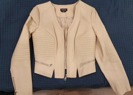 Куртка кожаная новая бежевая