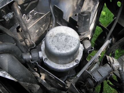 Насос вакуумный 8E0927317 Audi VW