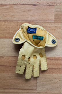 Полуперчатки кожанные