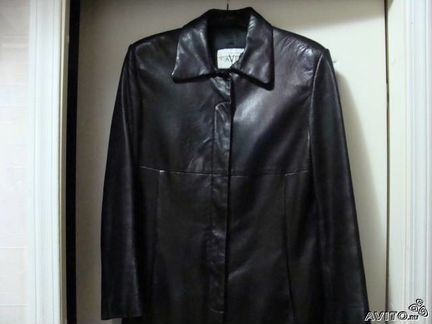 Длинная кожаная куртка