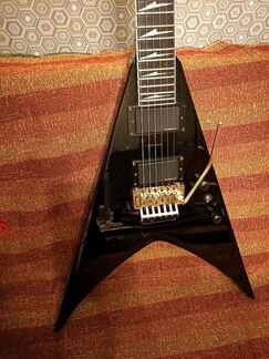 ESP LTD V-350 FR электрогитара стрела