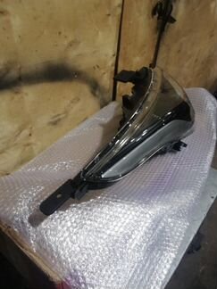 Фара правая Kia Rio 2017-н.в