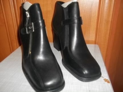 Полуботинки женские 37