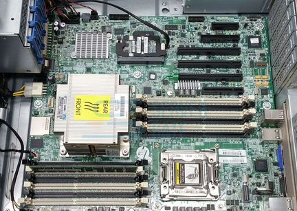 Сервер HP ML350 Gen8 8SFF 2 x E5-2690v2 64 GB