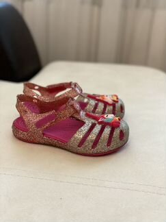 Босоножки crocs