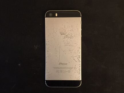 Телефон iPhone 5 s