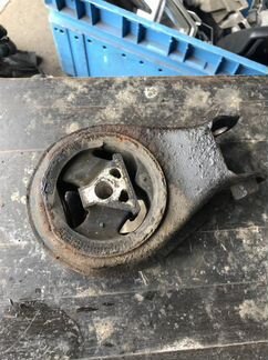 Опора кпп задняя Мазда 3 BK LF17 2008