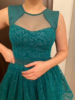 Платье на праздник