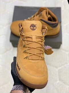 Ботинки timberland натуральный нубук и мех (41-45)
