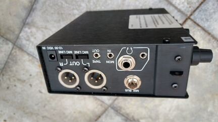 3-канальный стереофонический микшер Shure FP33